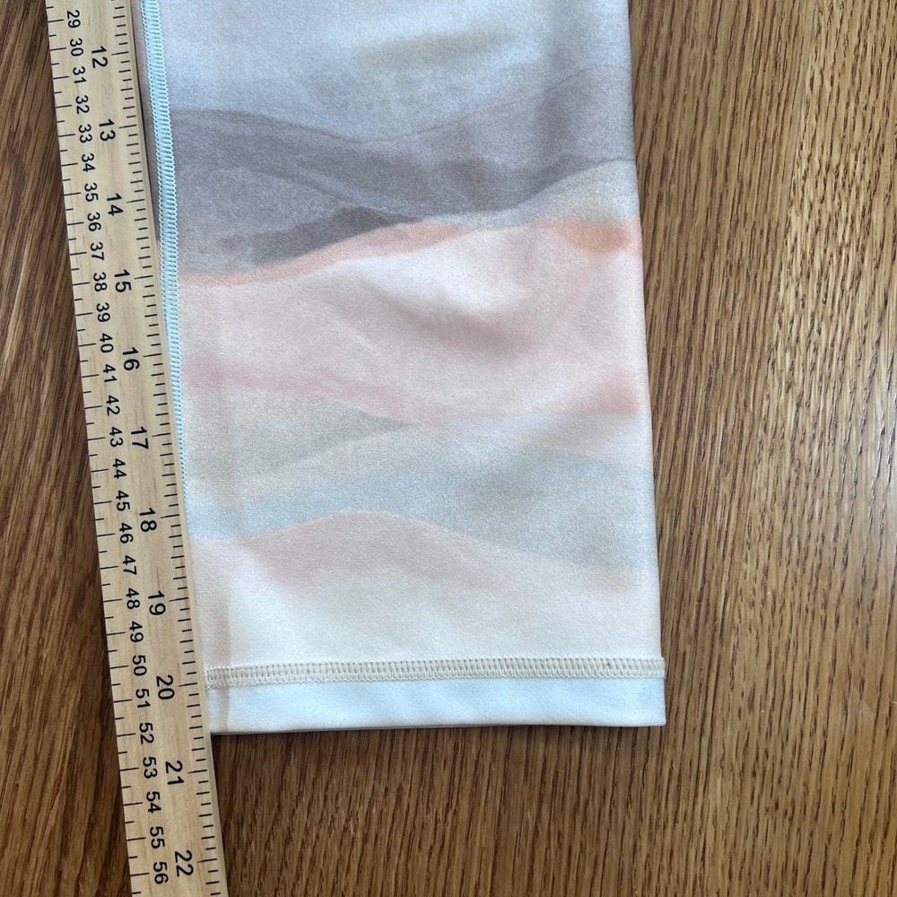 CALIA by Carrie Underwood Essential Capri Leggings Medium Mint Landscape A5 - Picture 5 of 5